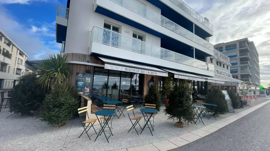 Le bar du Georges au Grau du Roi