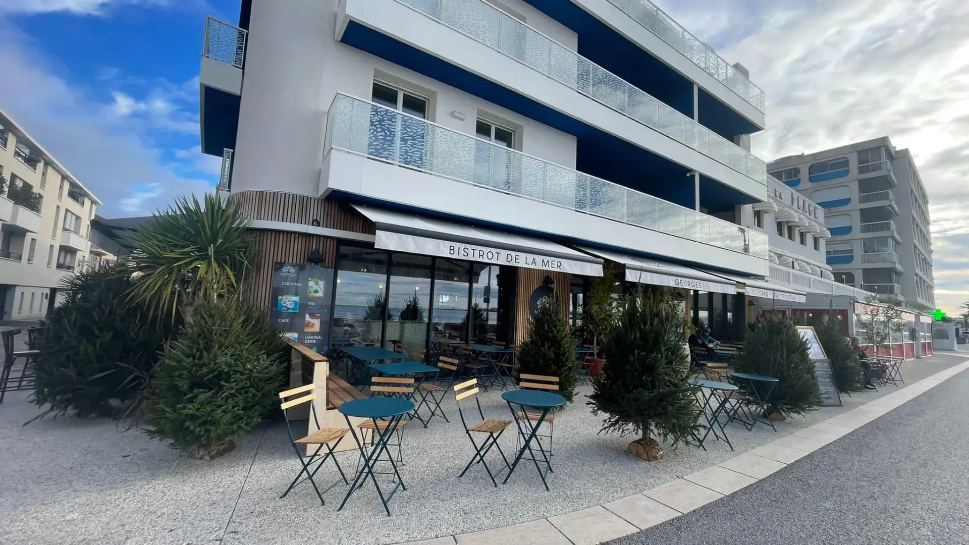 Le bar du Georges au Grau du Roi